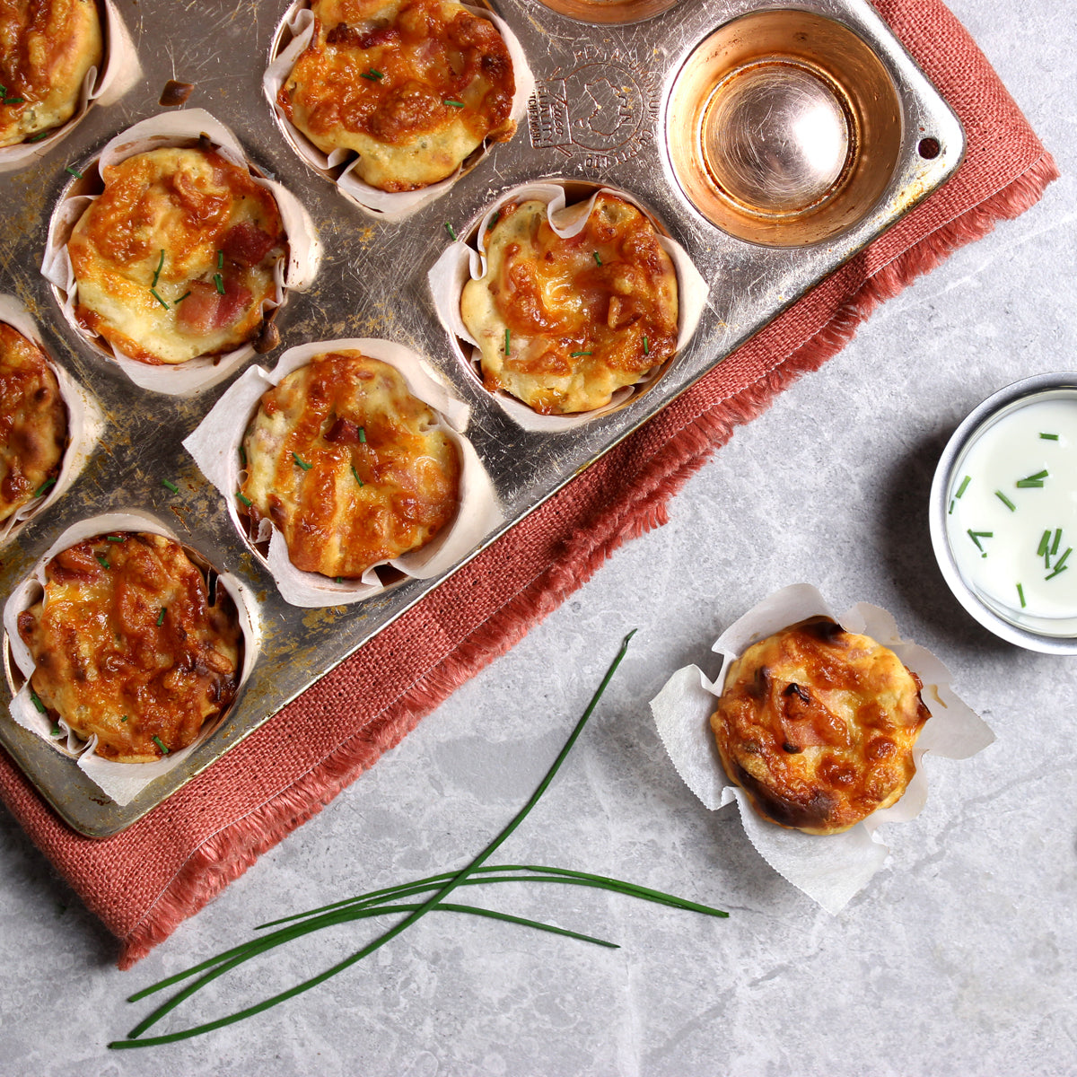 Muffins mit Käse und Speck - EasiYo DE